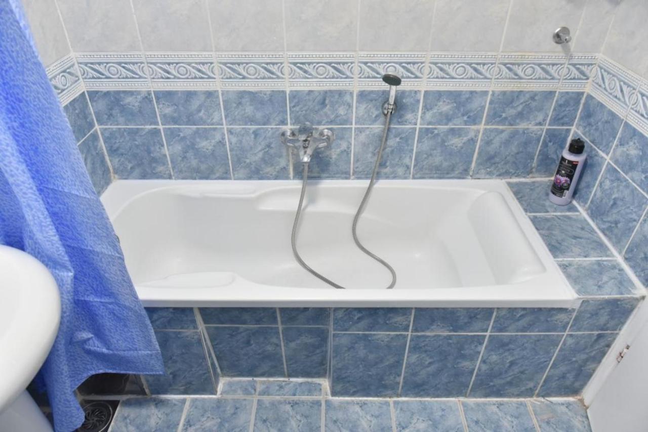 Promenada Apartmani Kruševac Buitenkant foto